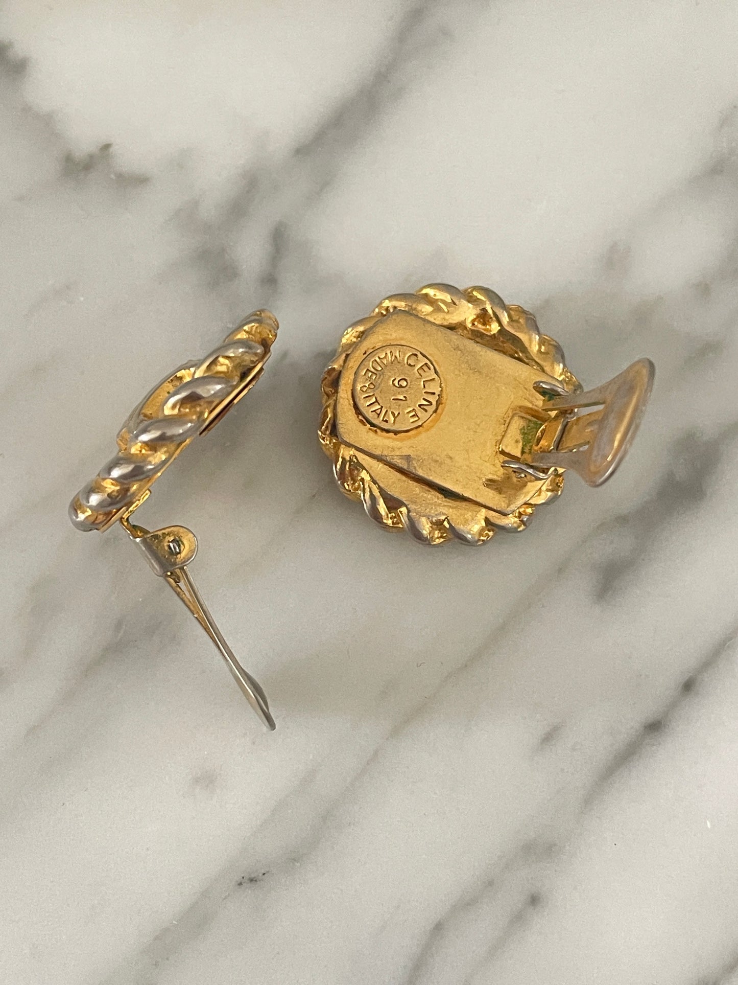 Céline Triomphe Clip Oorbellen