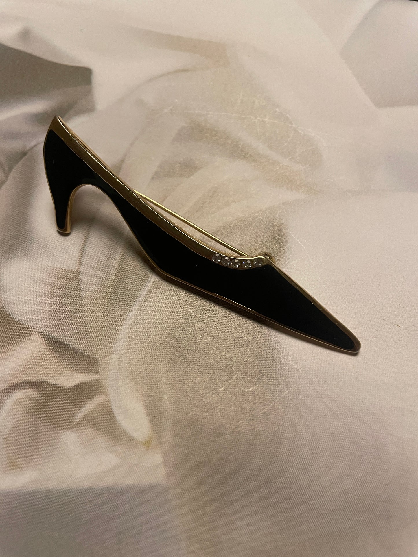 Broche Mademoiselle