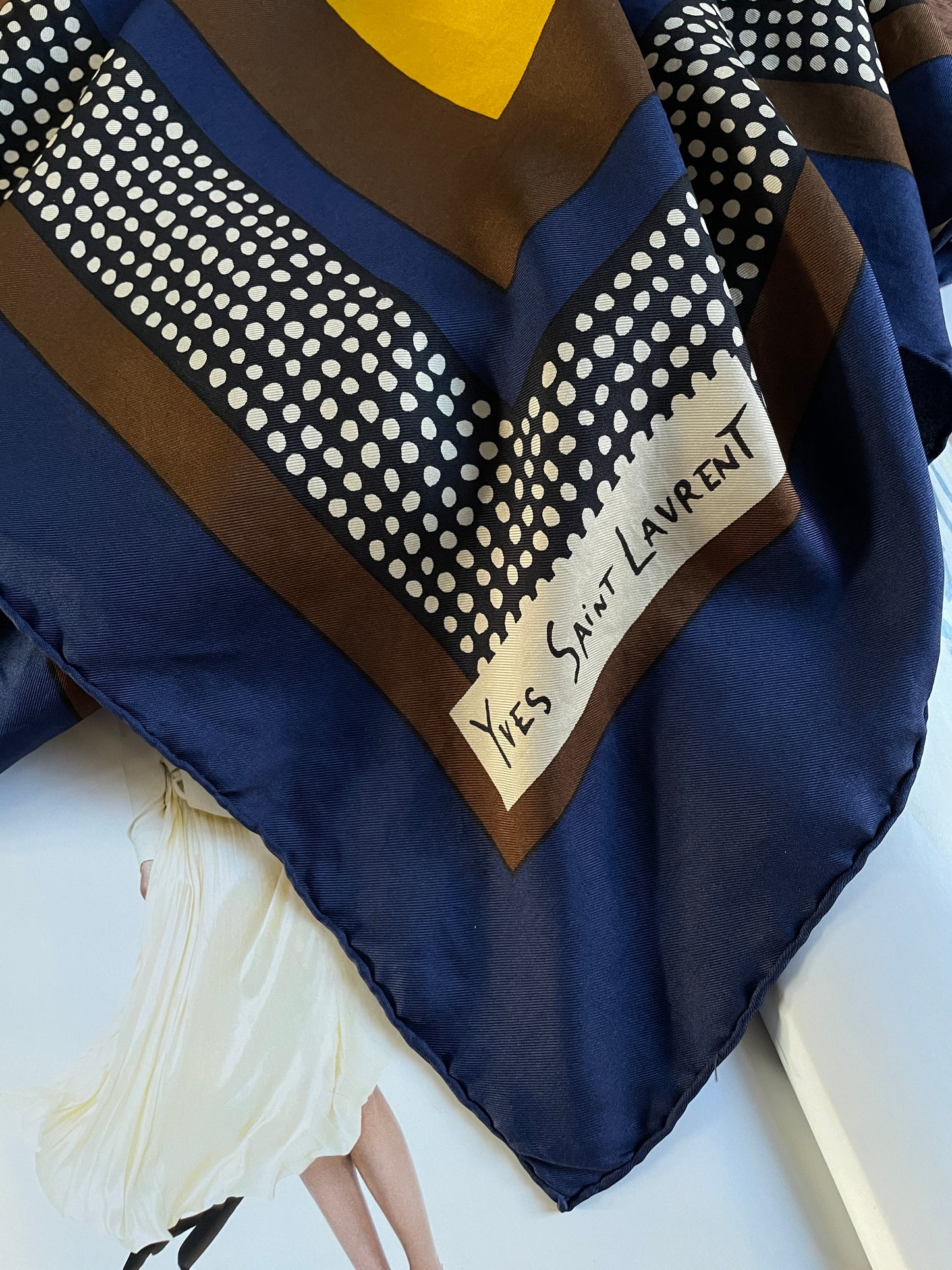 Yves Saint Laurent vintage sjaal