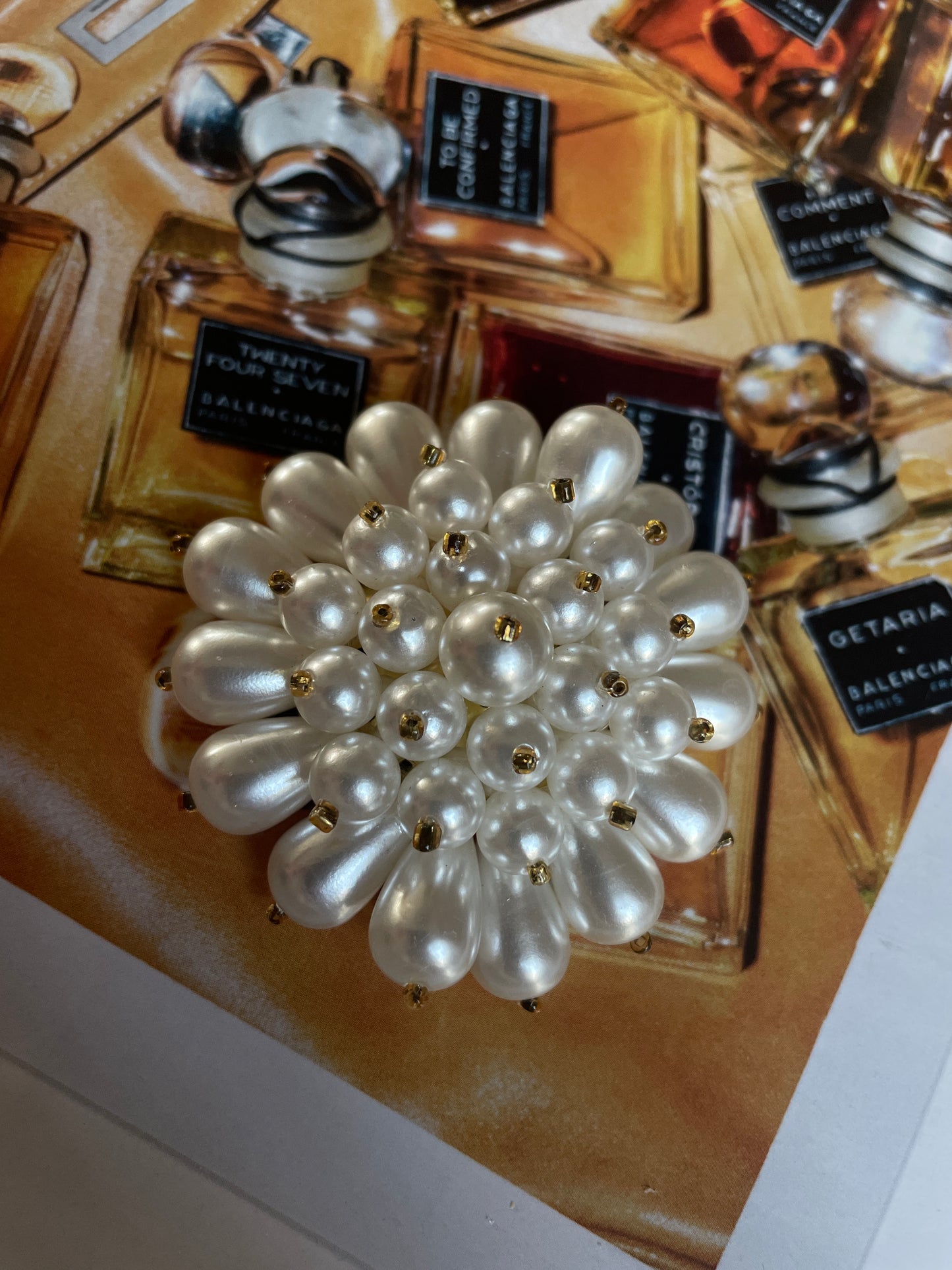 Broche Montaigne